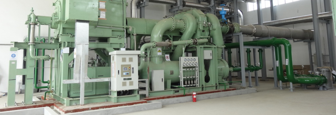 Large centrifugal compressor installation