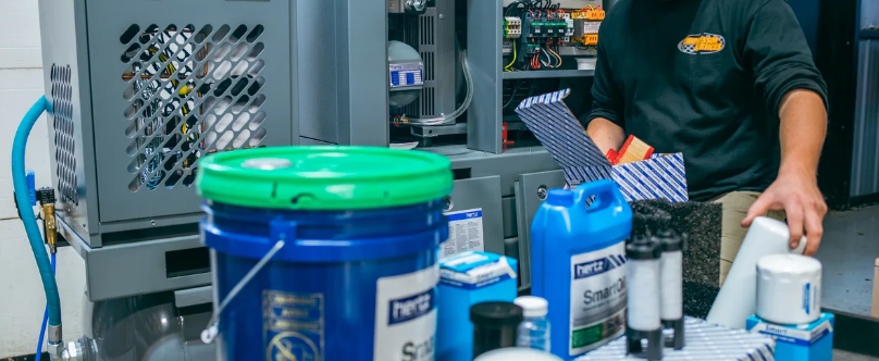 Air compressor tank and fittings inspection